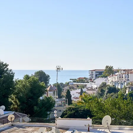Bright And Spacious 2 Bed Apartmán Nerja