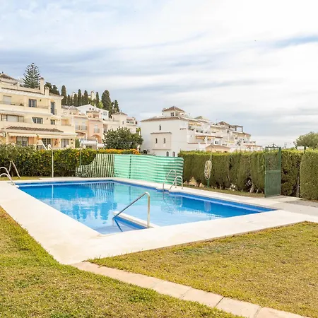 Bright And Spacious 2 Bed Apartamento Nerja